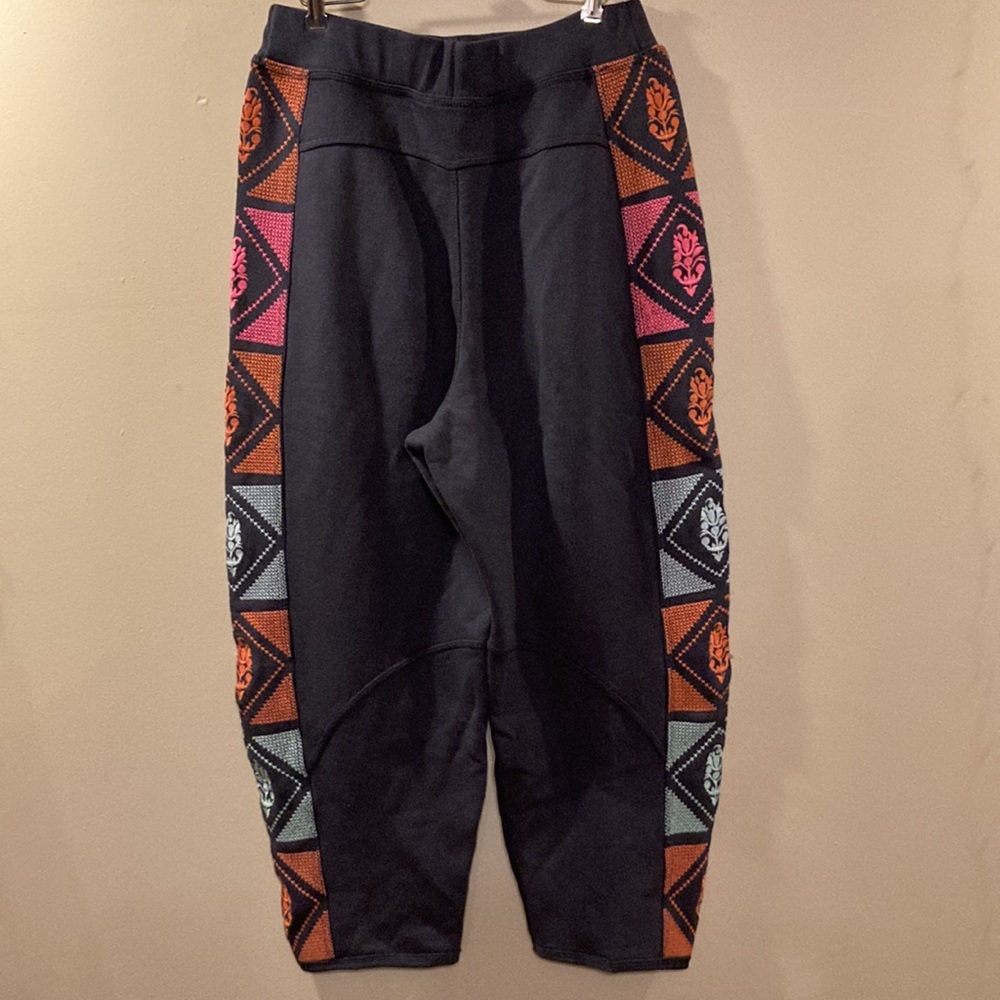 Free People Sweats - Picture 5 of 9